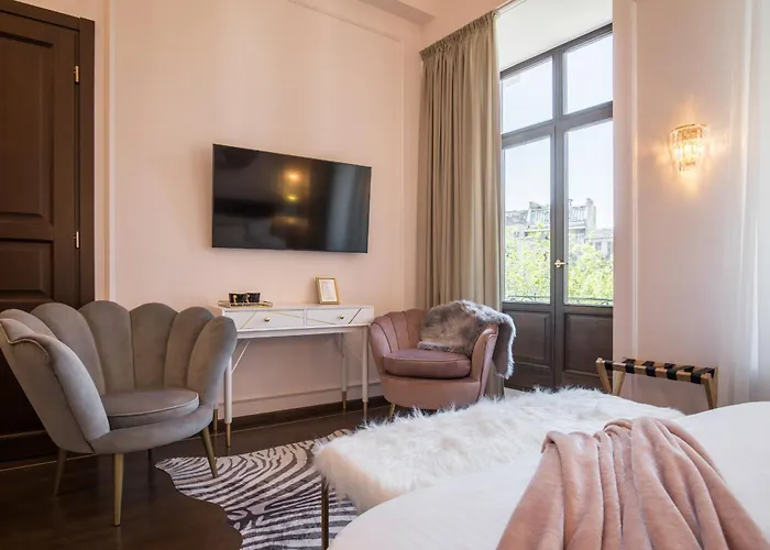 Old Town Luxury With Balcony Bukarest