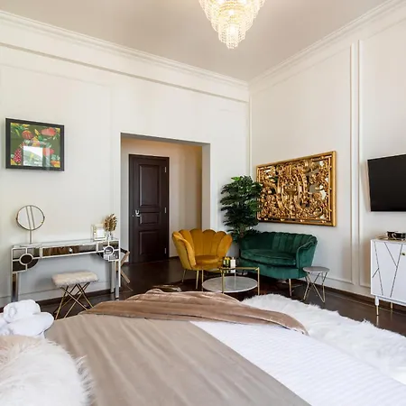 דירה Old Town Luxury With Balcony *