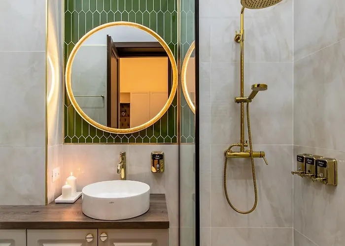Apartmán Old Town Luxury With Balcony *