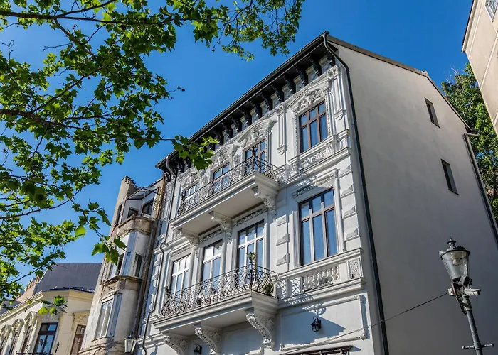 Old Town Luxury With Balcony Apartament *