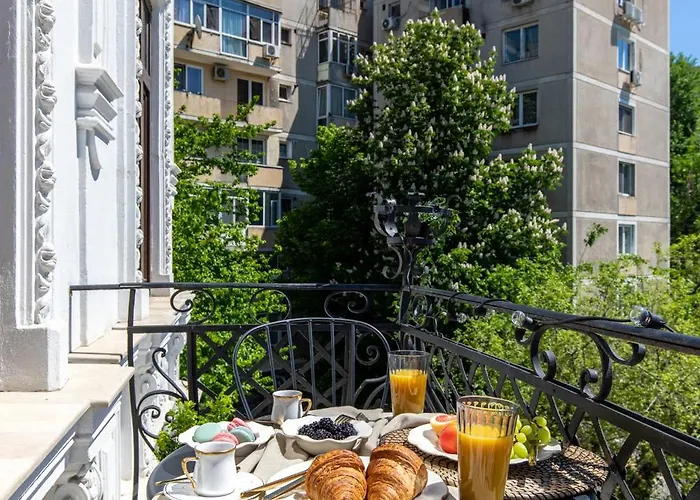 Apartament Old Town Luxury With Balcony *