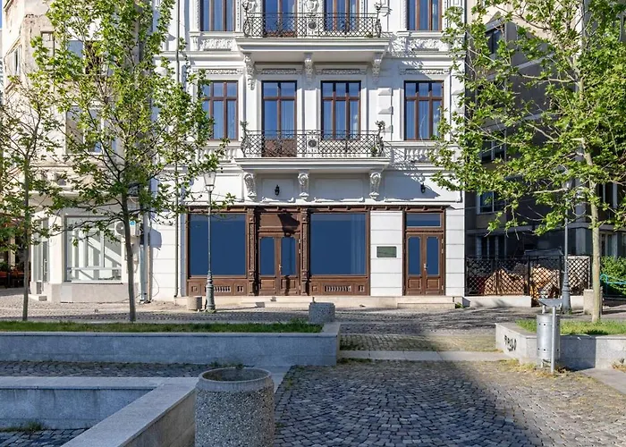 Old Town Luxury With Balcony * Bucureşti