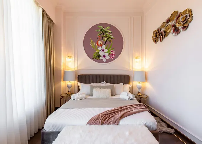 Old Town Luxury With Balcony * Bukurešť