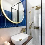 Old Town Luxury With Balcony Bukarest