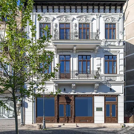 Old Town Luxury With Balcony Apartment Bukarest