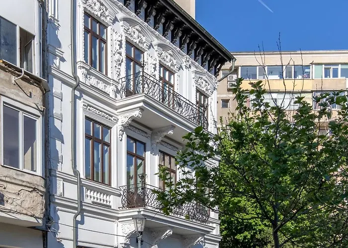 Old Town Luxury With Balcony Апартаменти