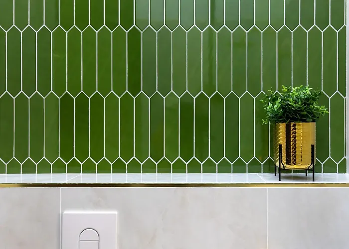 Old Town Luxury With Balcony Апартаменти *