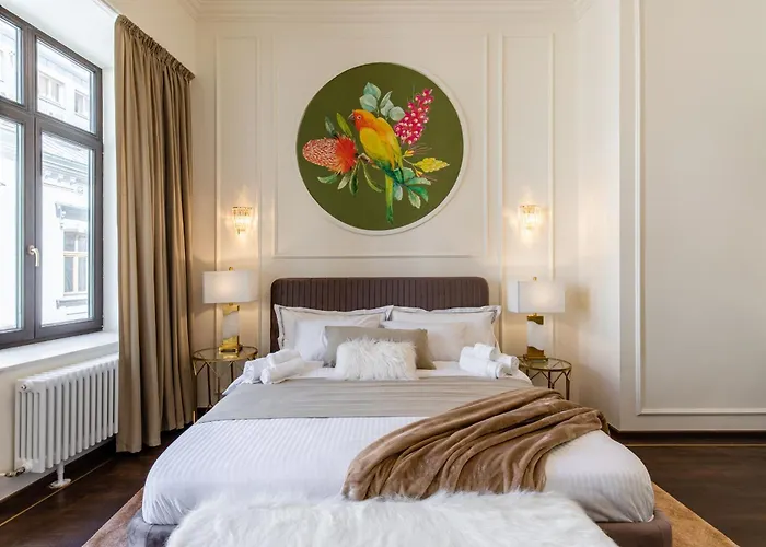 Old Town Luxury With Balcony Апартаменти